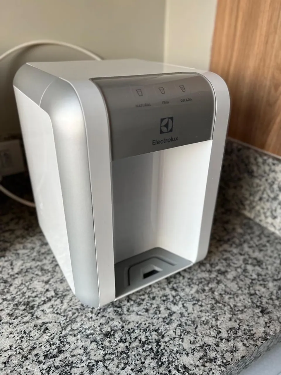 Purificador de Água Electrolux - Natural, Fria e Gelada Pra Hoje