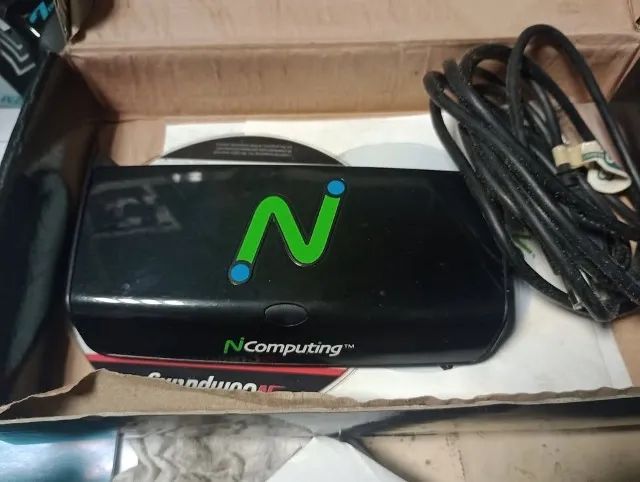 NComputing U170, kit de desktop virtual 404871715614904320