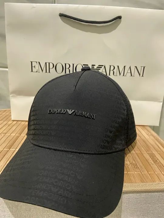 Boné Armani de nylon jacquard com letras de logo - Foto 2