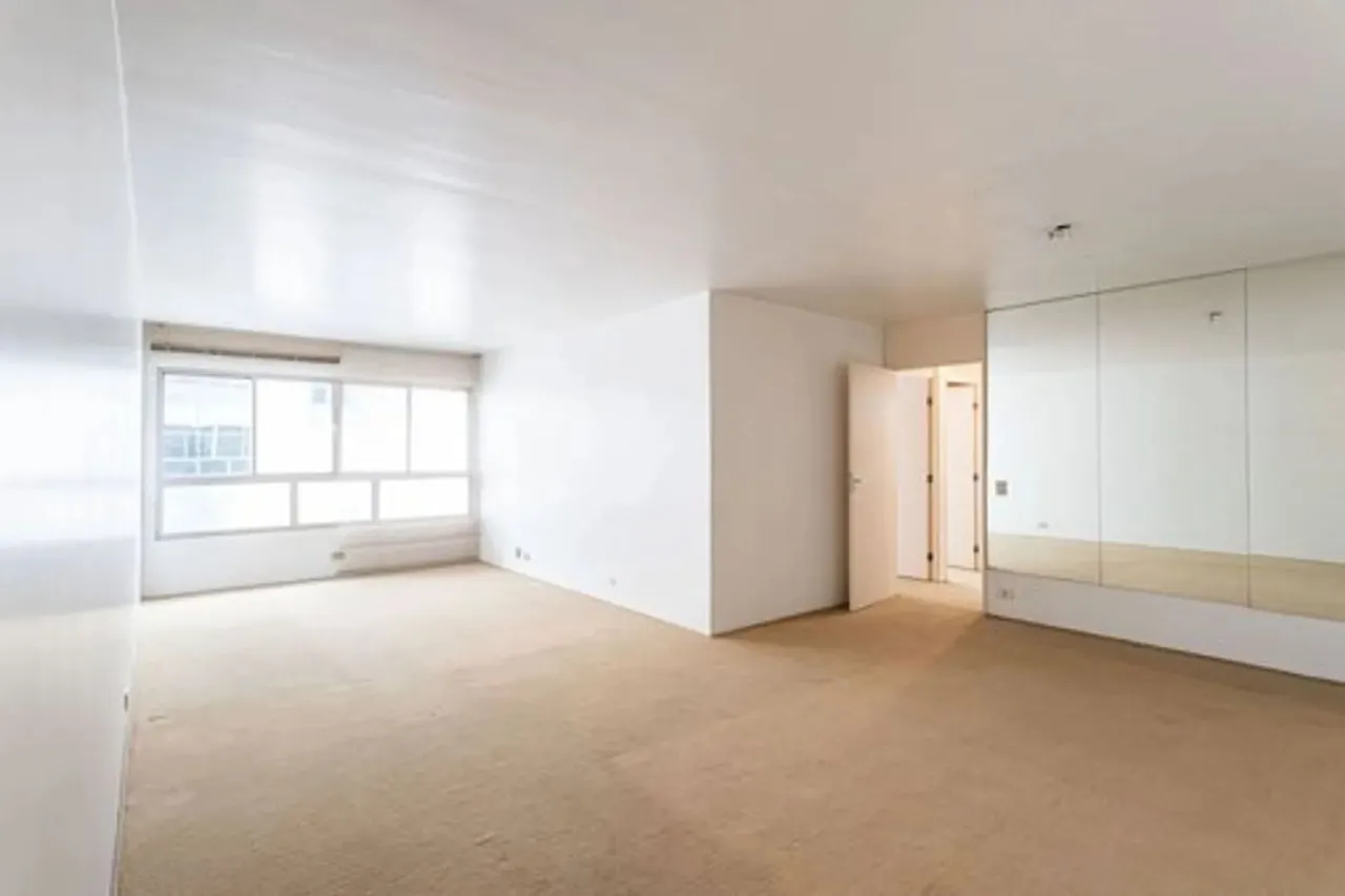 Apartamento em Alameda Campinas - Jardim Paulista - São Paulo/SP