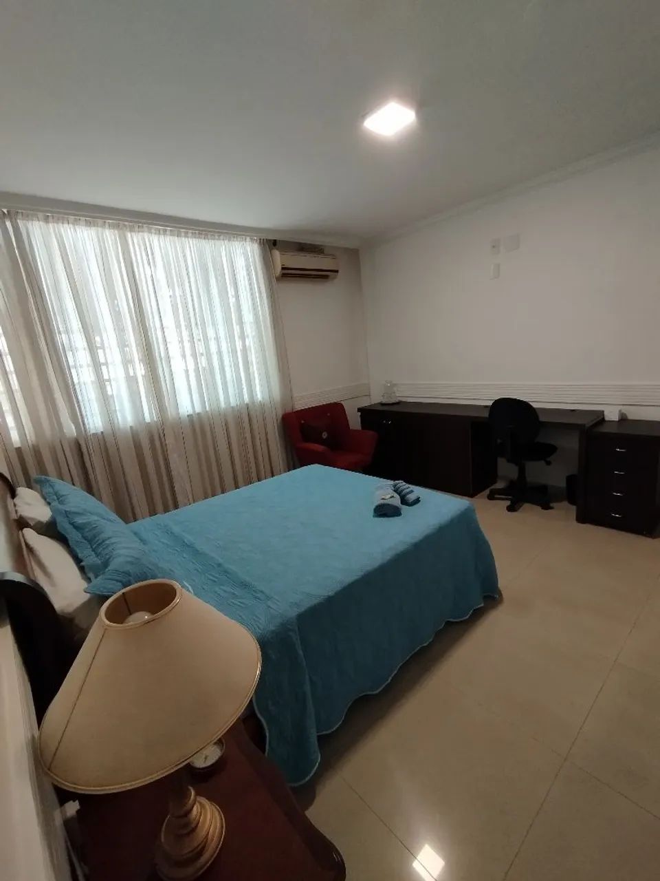 Alugo excelente suíte mobiliada na asa sul. Por favor leia a anúncio. - Foto 5