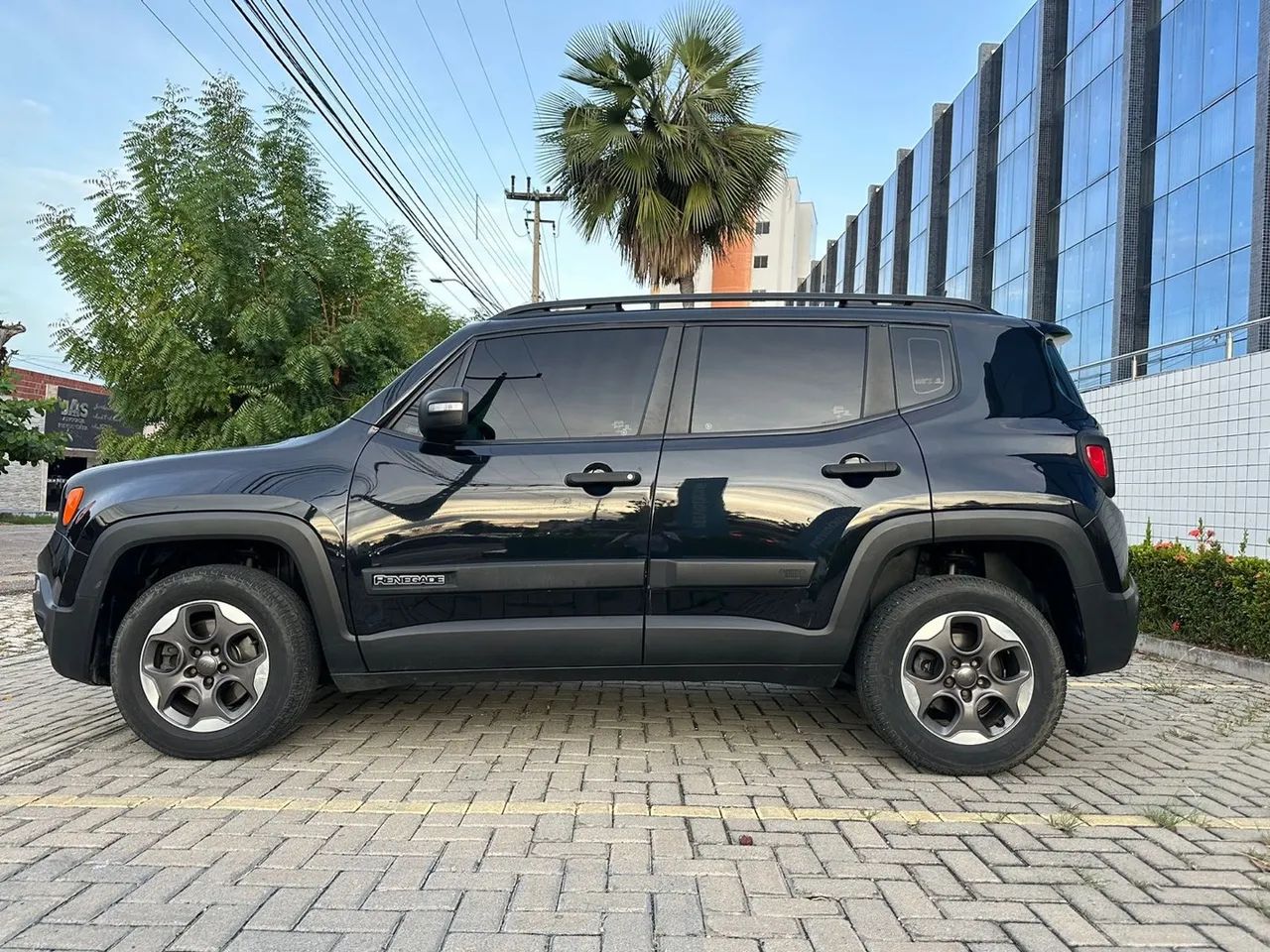 Renegade diesel 4x4 - Foto 5