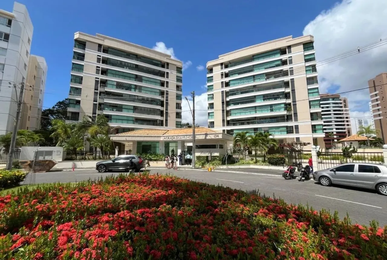 Apartamento em Aphaville I, Finamente Decorado, 3 suítes, 145 m², 02 vagas, no Morada dos