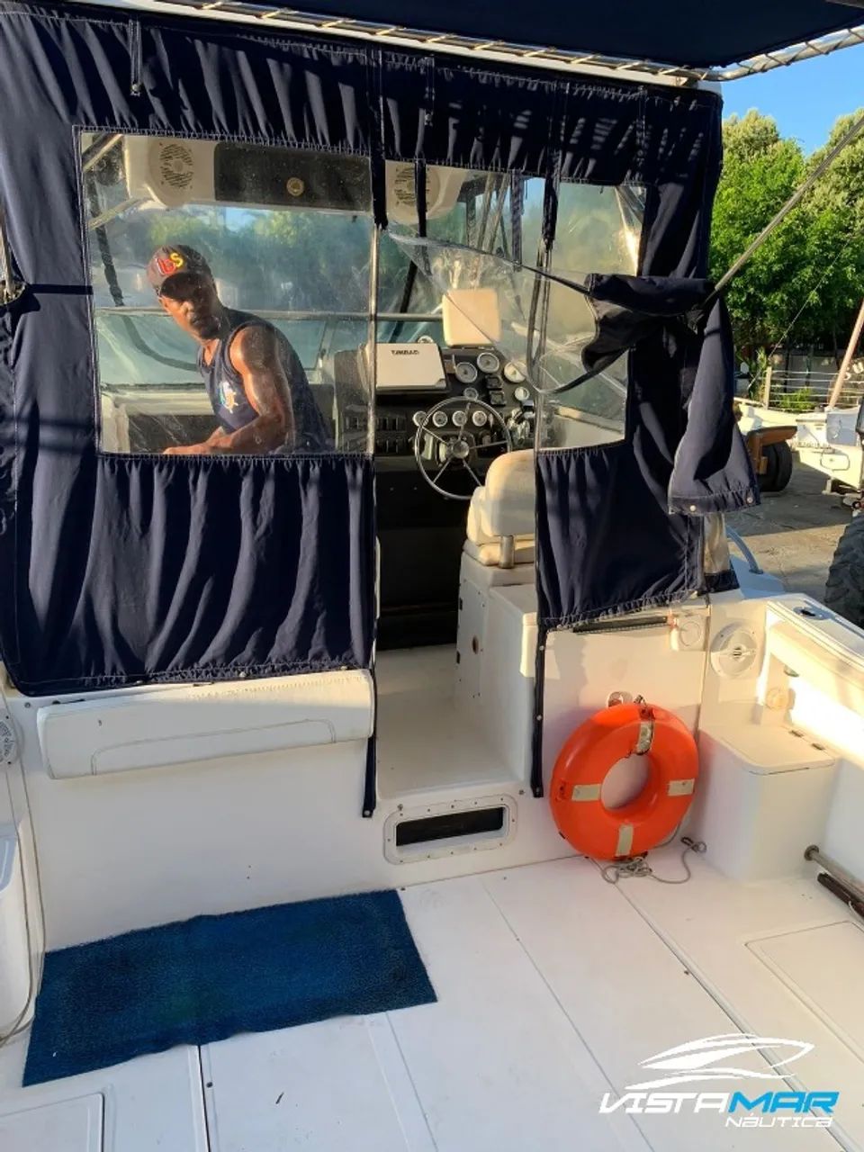 Lancha Fishing 28 Wa com parelha Mercury Verado 250hp 4T - Foto 2