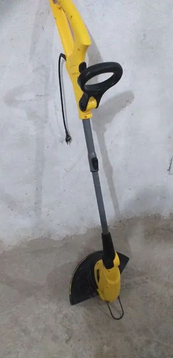 Roçadeira Elétrica