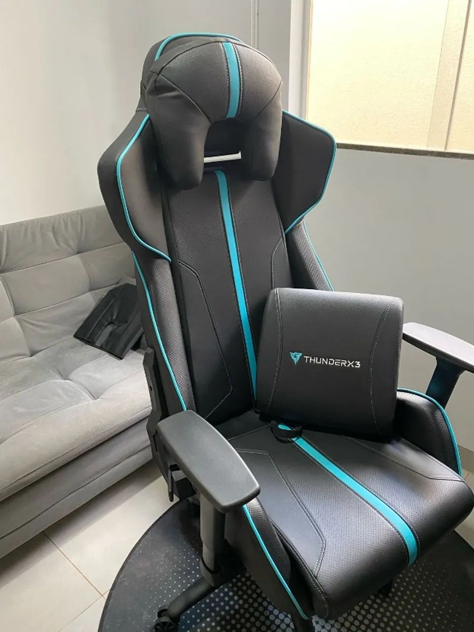 Cadeira Gamer ThunderX3 BC7 Larger - Suporte até 150kg