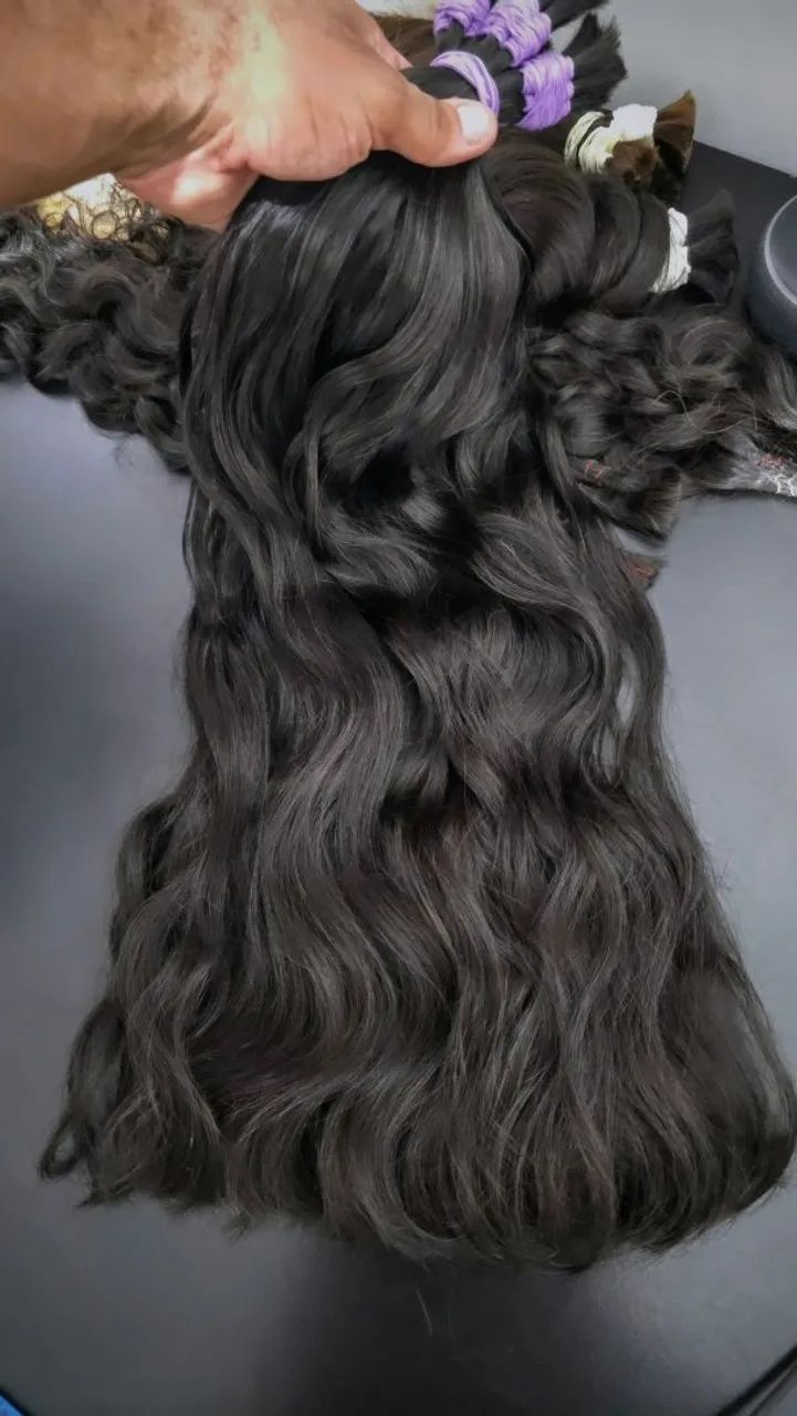 CABELO HUMANO LEGÍTIMO 65CM. TEMOS OUTRAS MEDIDAS. 