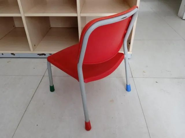 Cadeira infantil em Plástico / Aço Vermelho 51 cm x 32 cm x 40 cm - Foto 4