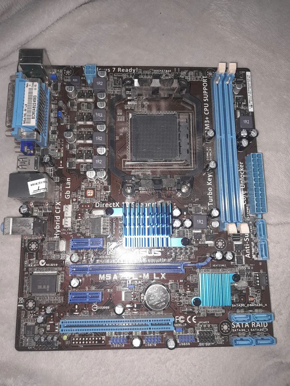 AM3+ Motherboard64317758347651120