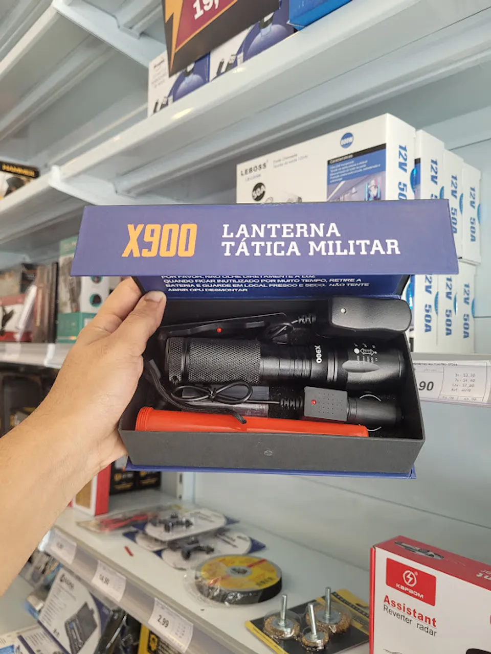 Lanterna Tática Militar X900 - ÁTOMO
