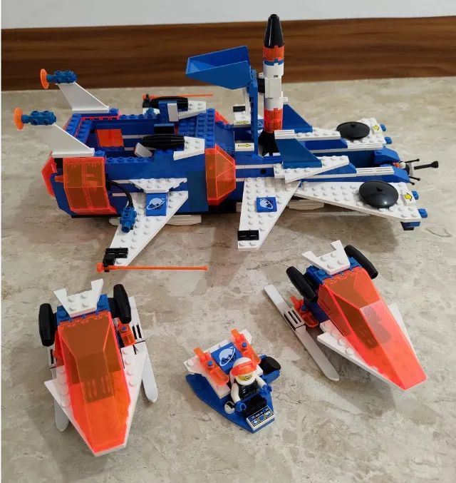 Lego 6973 Deep Freeze Defender 401pçs Linha ICE PLANET