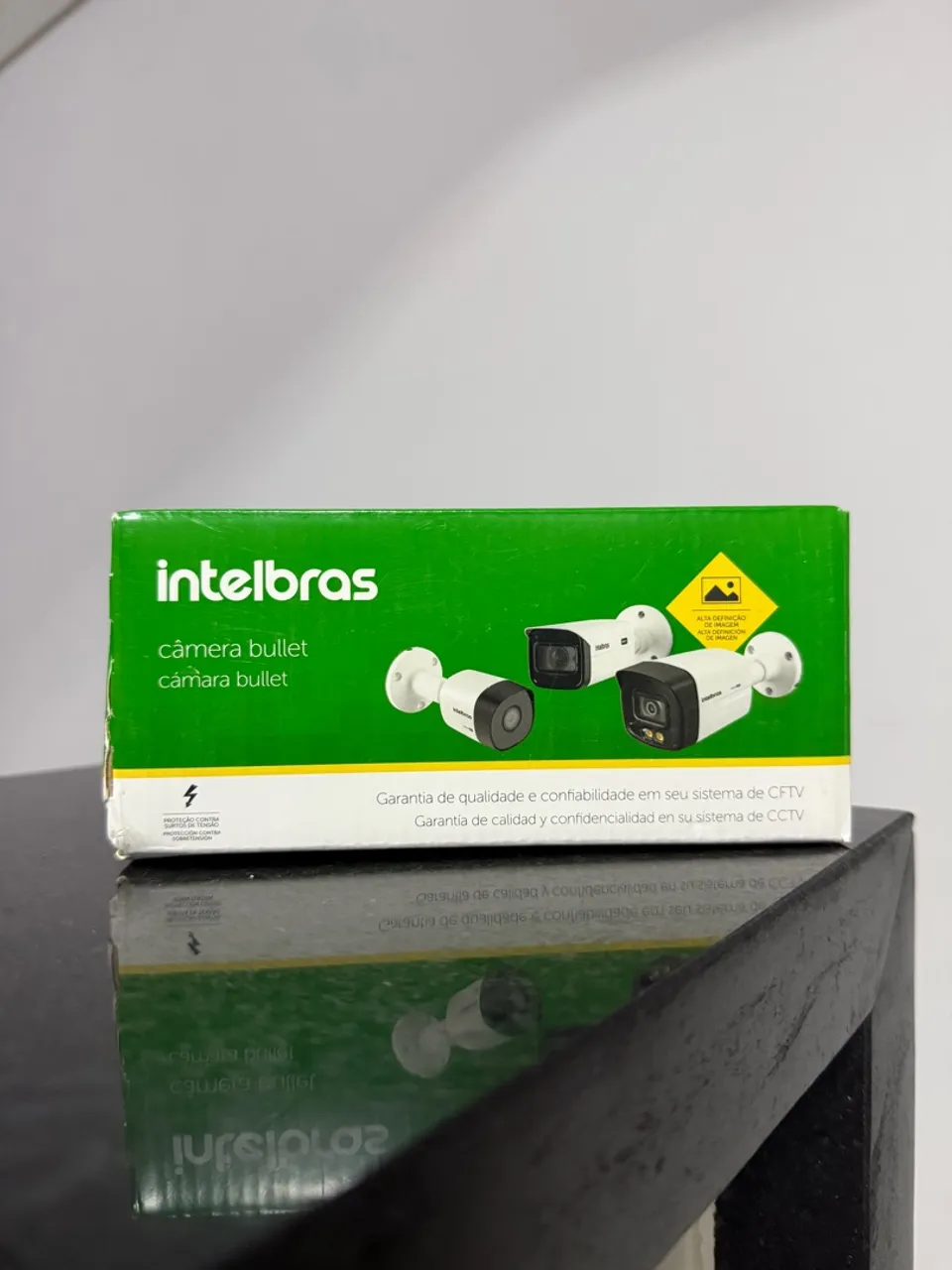 Câmera Bullet Intelbras para CFTV - 30 Metros