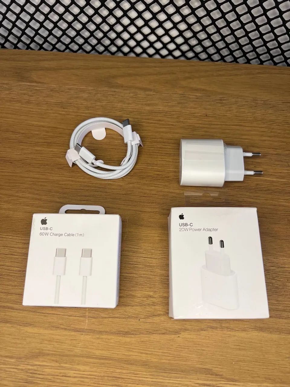Carregador de IPhone fonte e cabo 15, 15 Pro Max, 16, 16 Pro Max  - Foto 2
