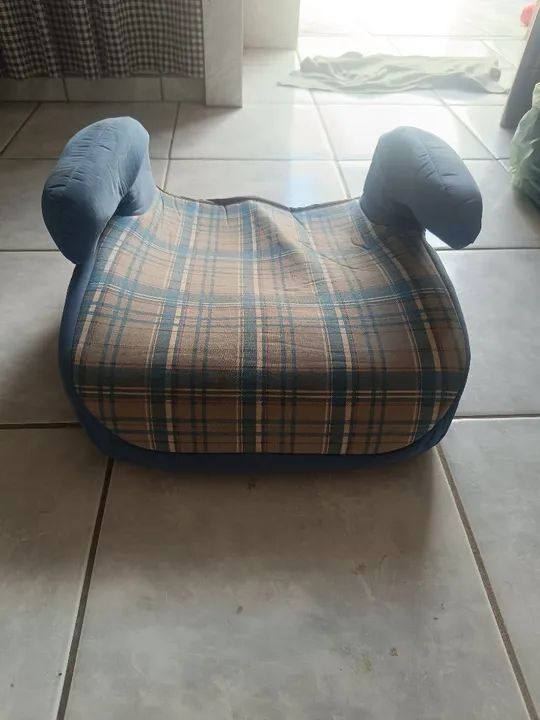 Booster cadeirinha <br><br>Fone : * Zap