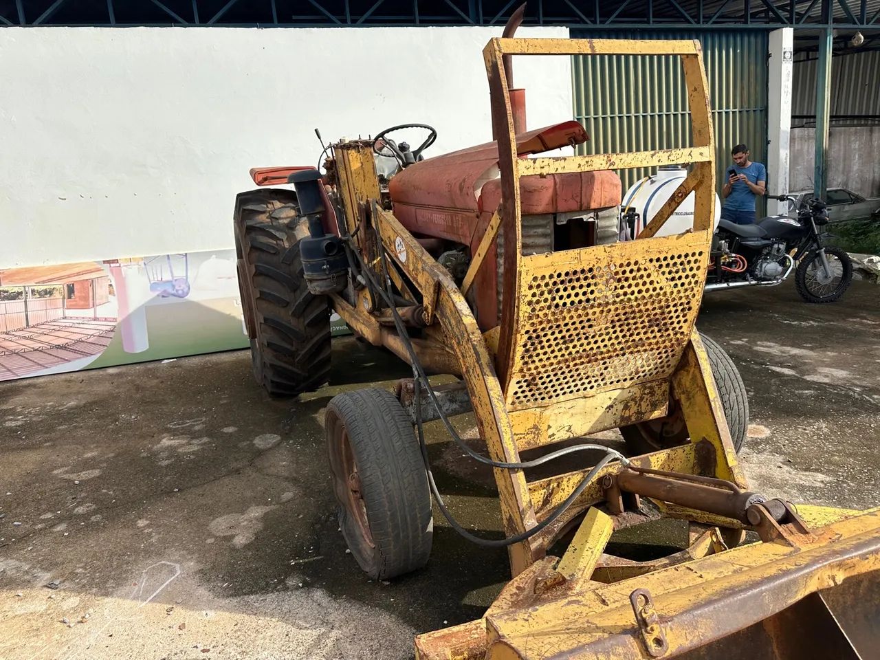 Trator Massey ferguson 95X