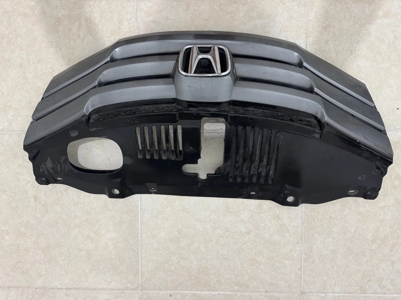 Grade do Honda city 2011 original.