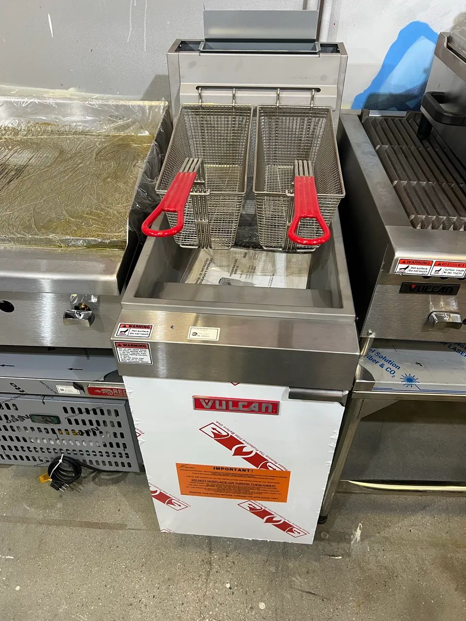 Fritadeira Vulcan LG 300 2 cestos nova pronta entrega 