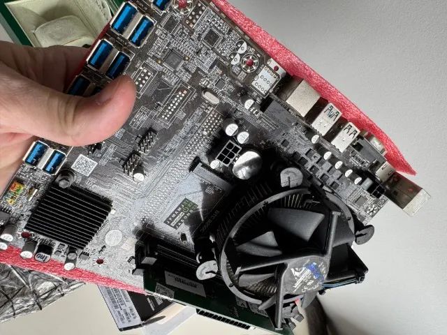 Placa Mãe BTC250 + CPU + RAM + Cooler - MINEIRACAO CRIPTO - Foto 5