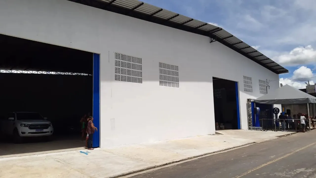 GALPÃO p/ Locação 850 M2 P Bemol da Torquato Tapajós!