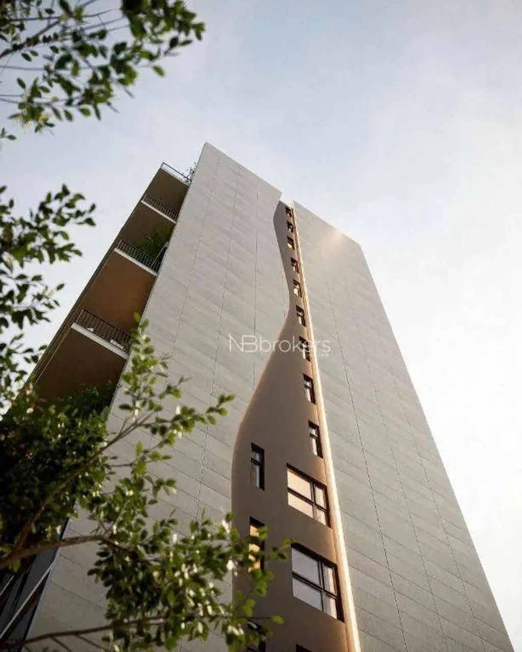 ESSENZA HOM CLUB: ESTRUTURA COMPLETA E ACABAMENTOS EXCLUSIVOS.