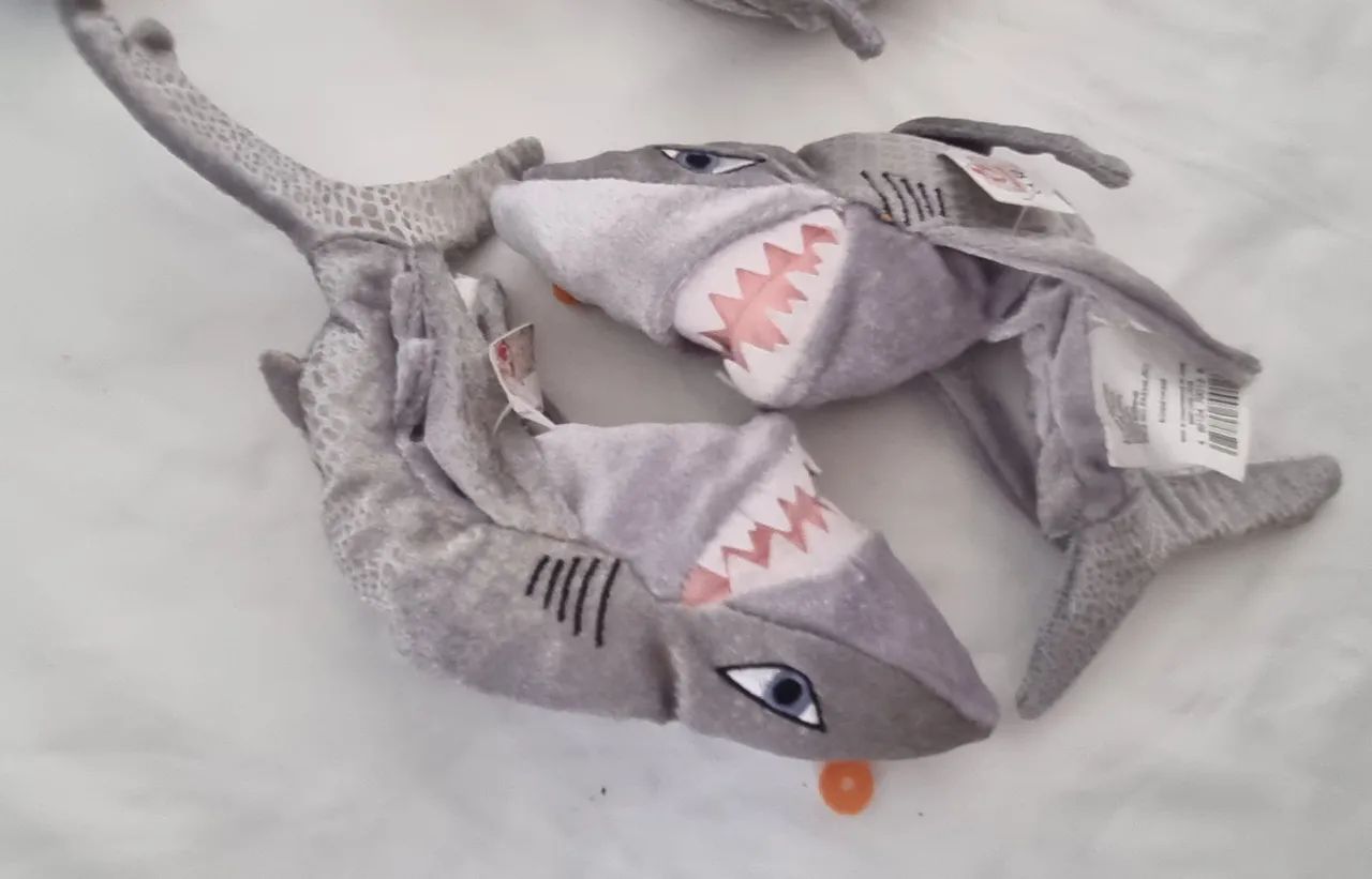 Pelúcias de tubarão Disney - Foto 2