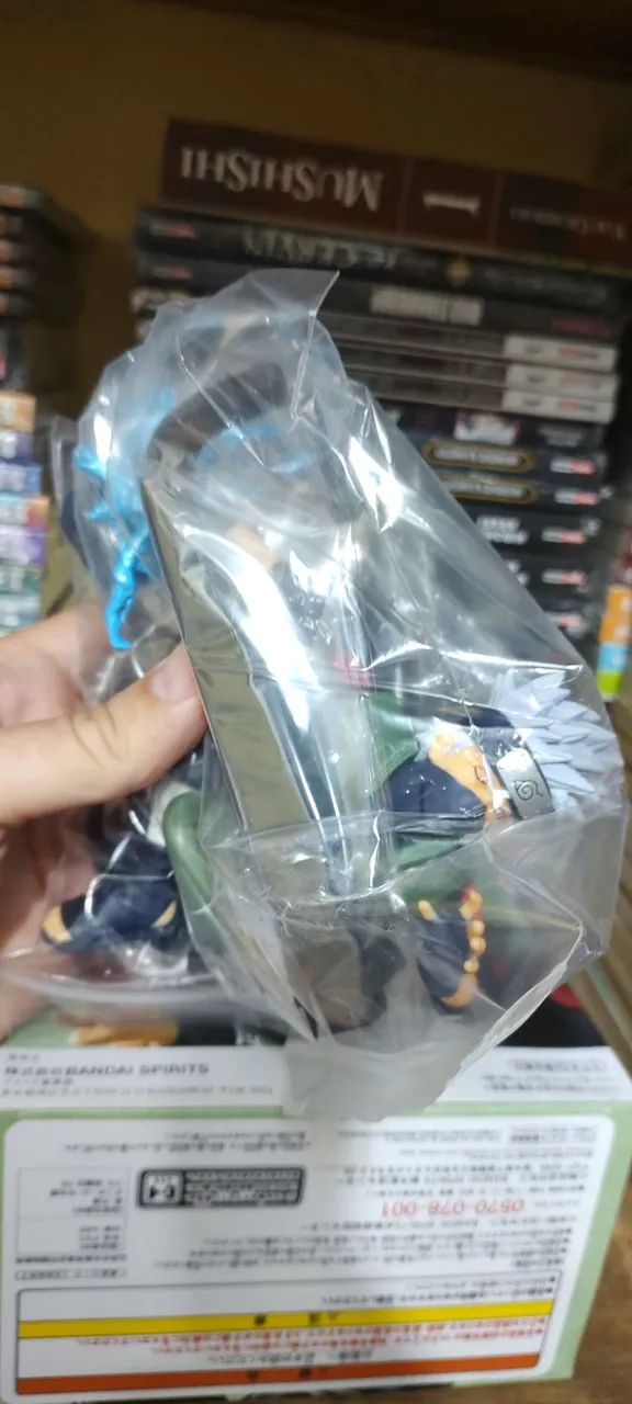 Action Figure Naruto Vibration Stars Kakashi - Foto 3