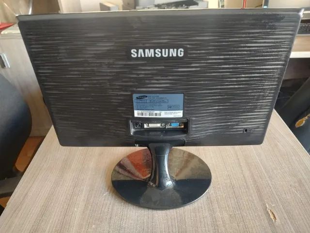  Monitor Philips 18.5? HD Widescreen HDMI VLine 193V5LHSB2 340,00 - Foto 4