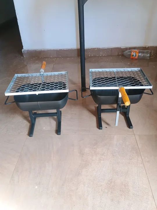Churrasqueira reforçada portátil valor 80 reais. - Foto 3