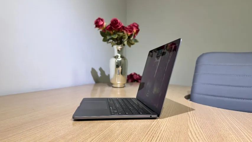 Macbook Apple Pro M1 16Gb 1Tb SSD 13,3'' - Notebooks - Iririú