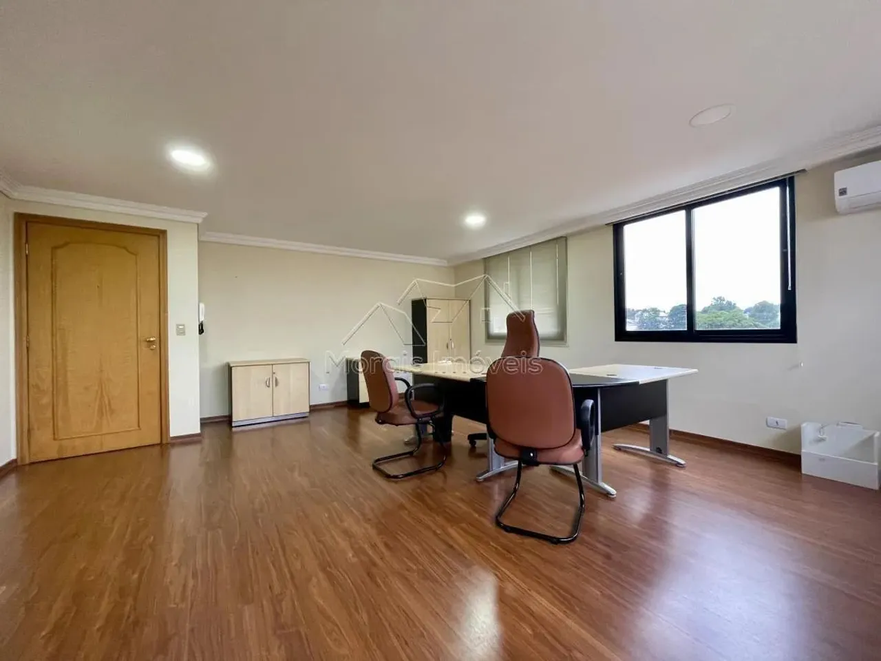 Sala Comercial para Locação em Curitiba, Bom Retiro, 1 banheiro, 1 vaga