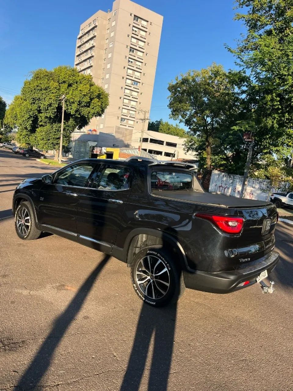 FIAT TORO COM TETO ORIGINAL DE FÁBRICA - Foto 5