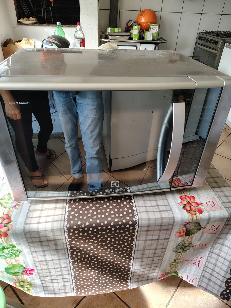 Micro-ondas Electrolux Seminovo