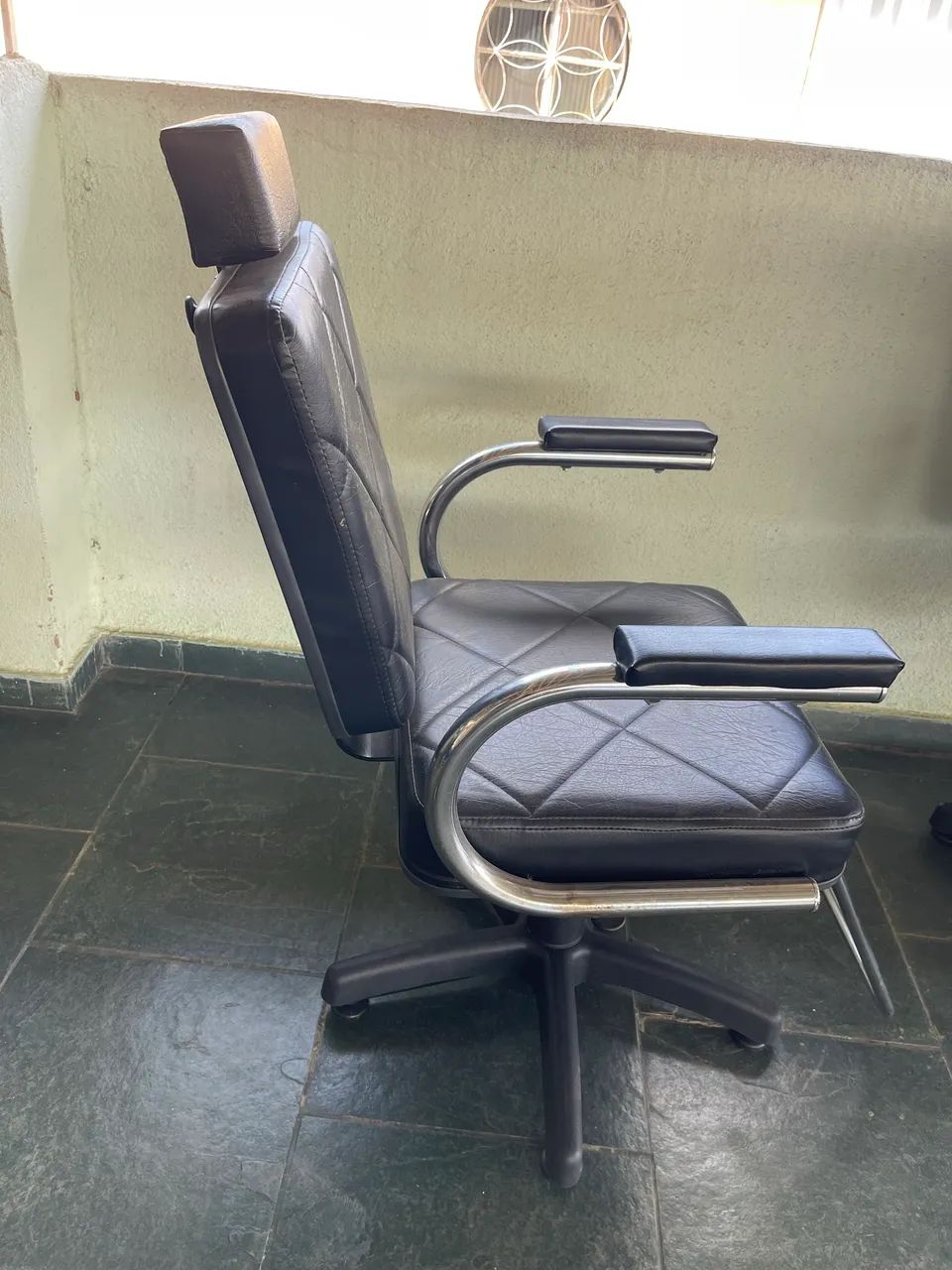 Hairdresser/Barber Chair