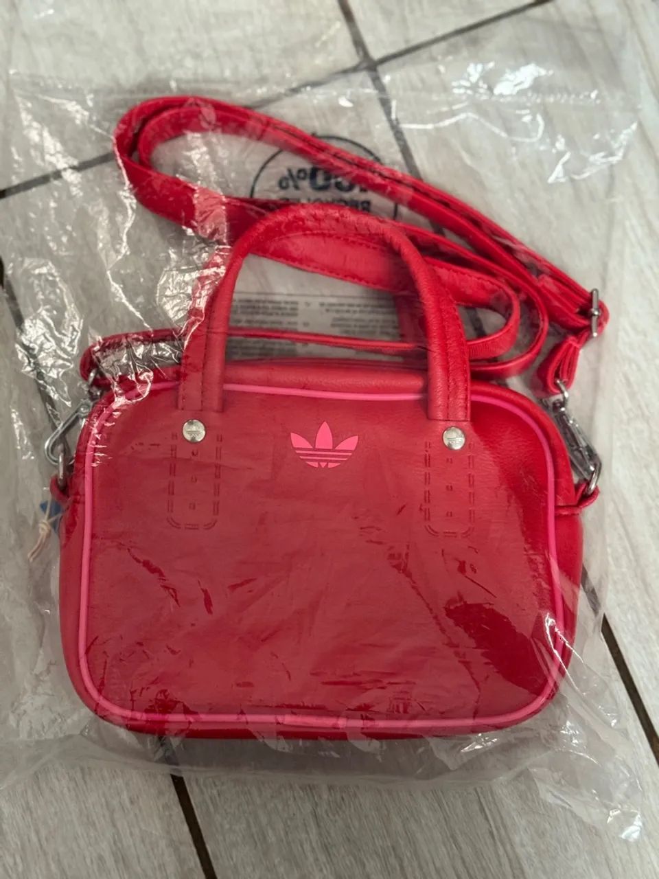 Bolsa Adidas vermelha com alça transversal - Foto 2