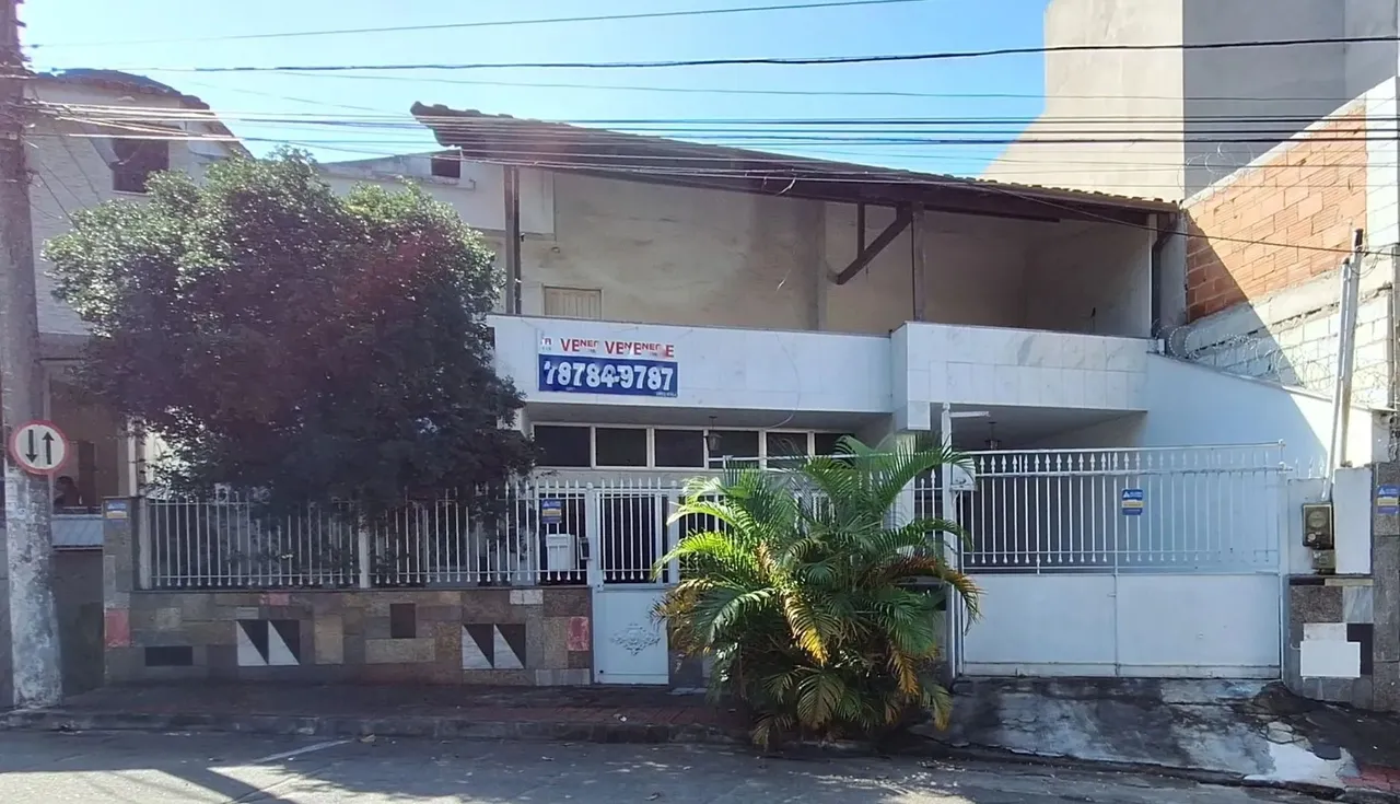 Vendo Casa + Ponto Comercial Independente, Alugado, Maruípe - Vitória - ES