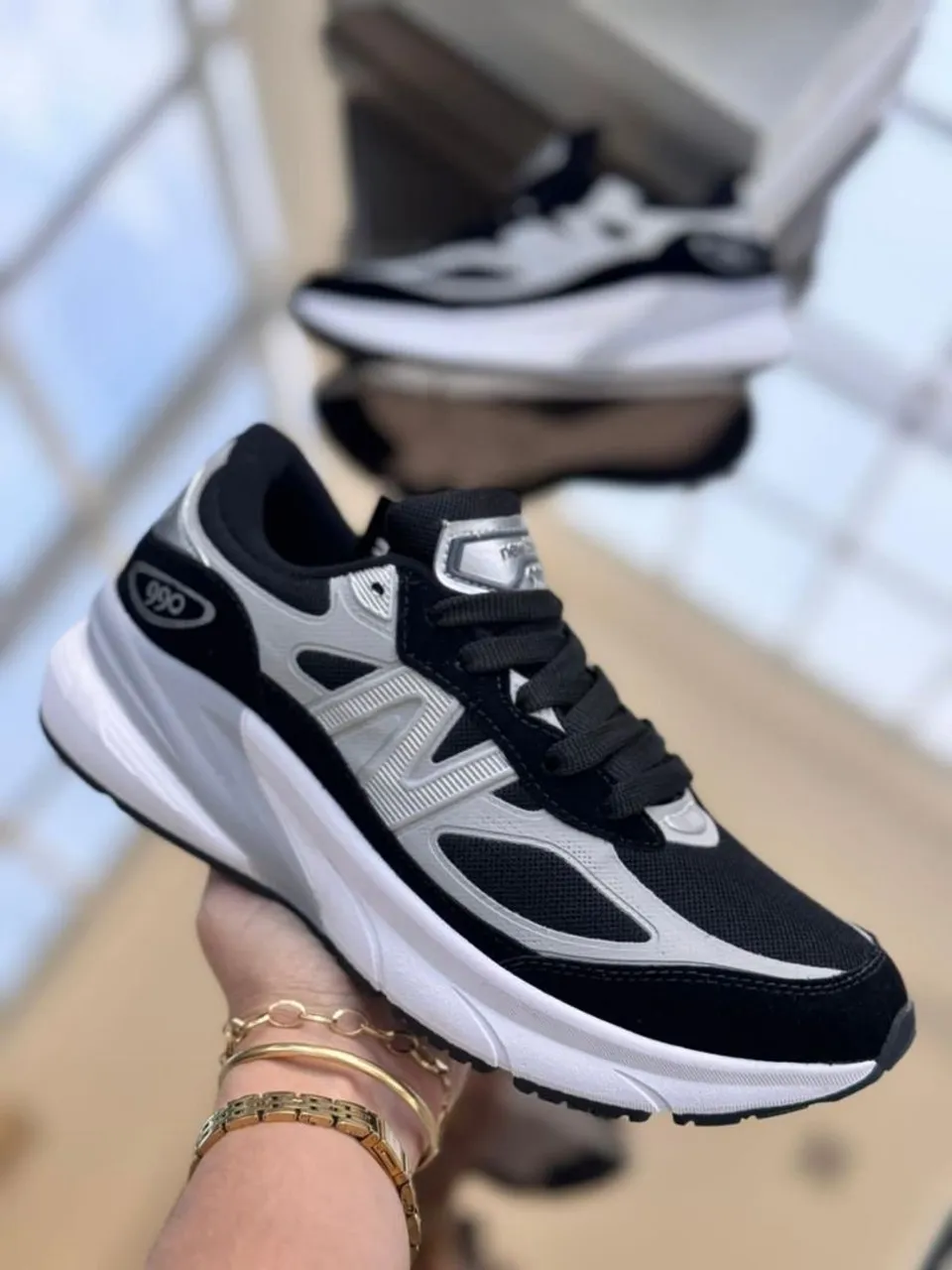 Tênis New Balance 990 - Preto e Prata