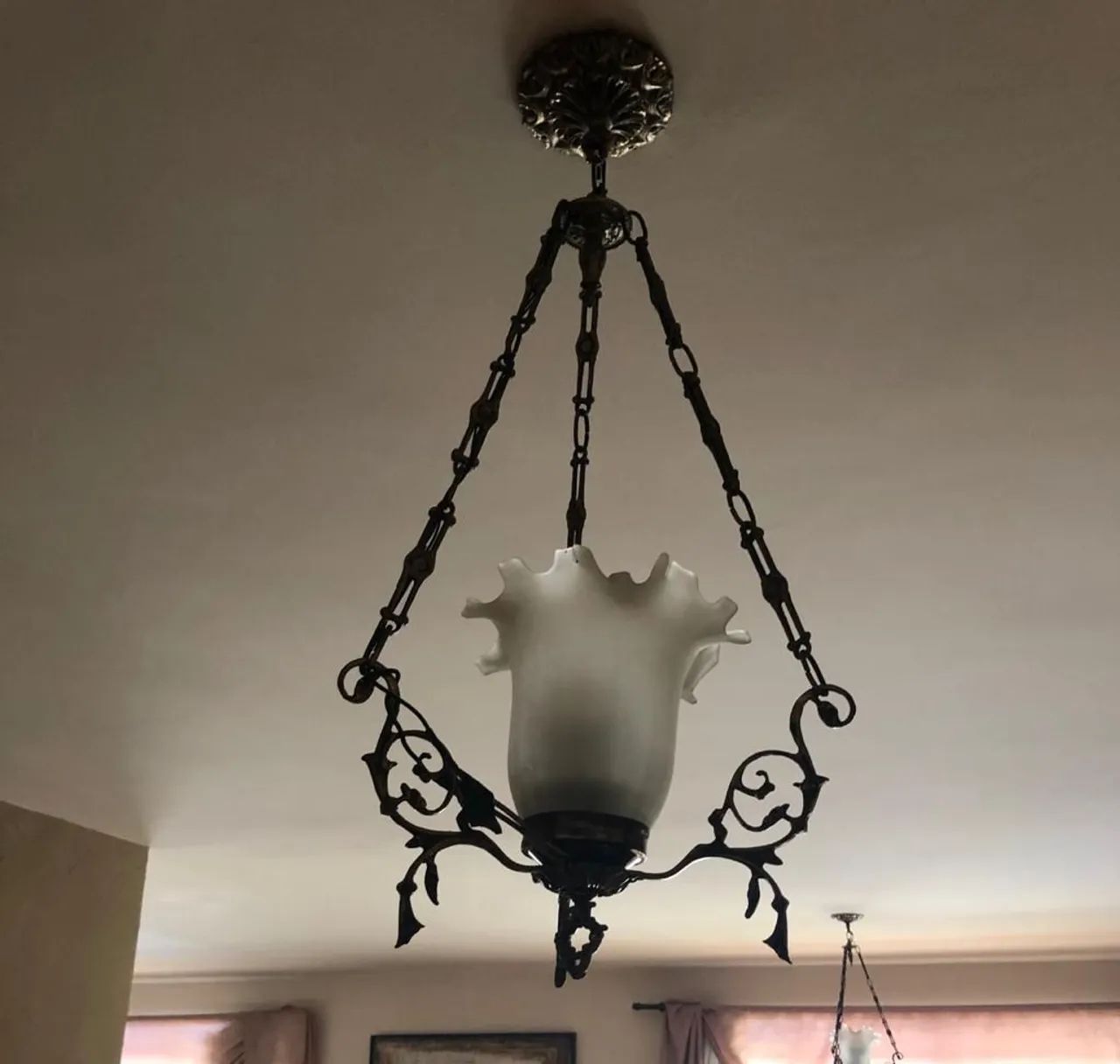 Lustre Clássico Elegante - Foto 2