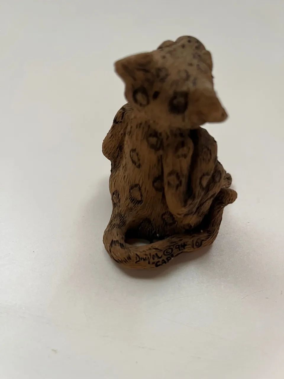 Coleção Frumps -Miniatura de Leopardo Colecionável - Foto 4