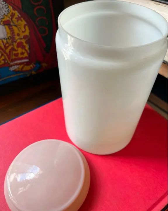 Potiche Francês em Opalina 