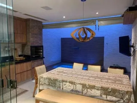 Linda Casa  Venda  Mogi Moderno - Mogi das Cruzes - SP