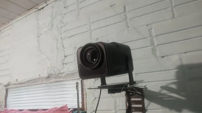 vende´se prjetor portatil hy 320 android obs detalhe  OBS ;  - Foto 2