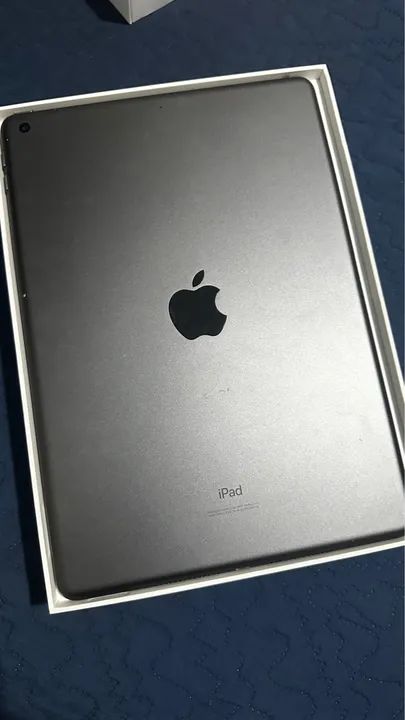 iPad 8 preto 32gb (trocar bateria) - Foto 4