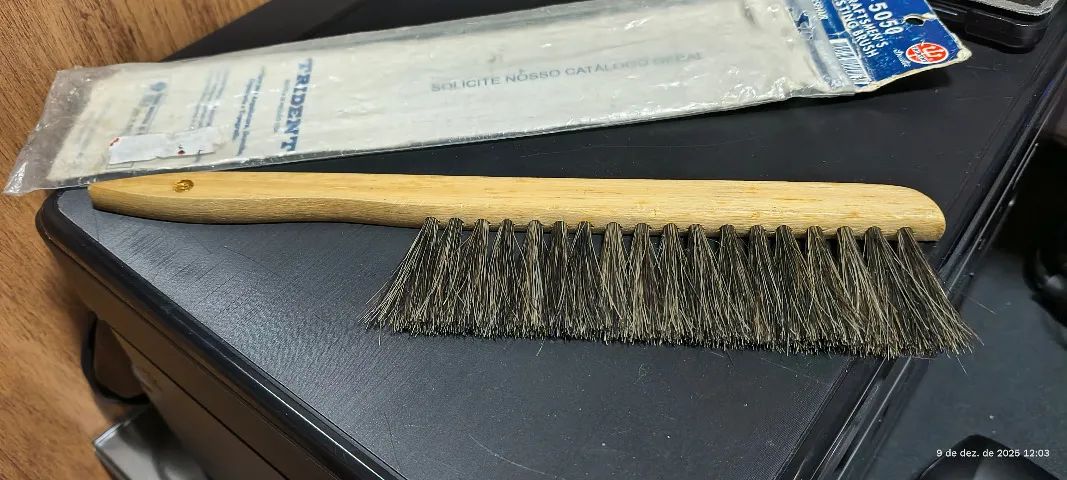 ESCOVA PARA LIMPAR DESENHOS TRIDENT - 25cm - Foto 4