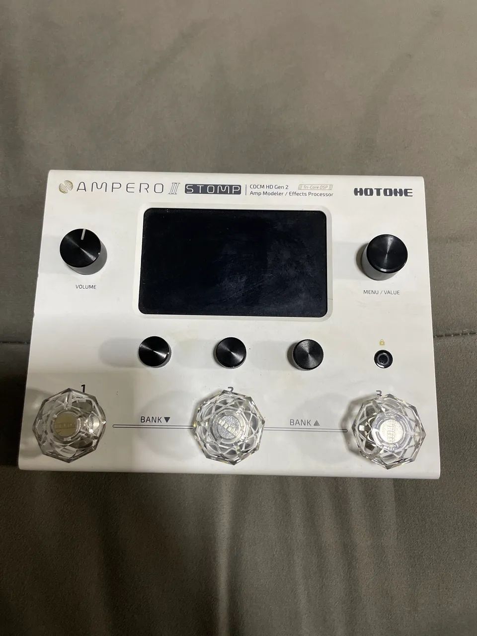 HOTONE AMPERO STOMP 2