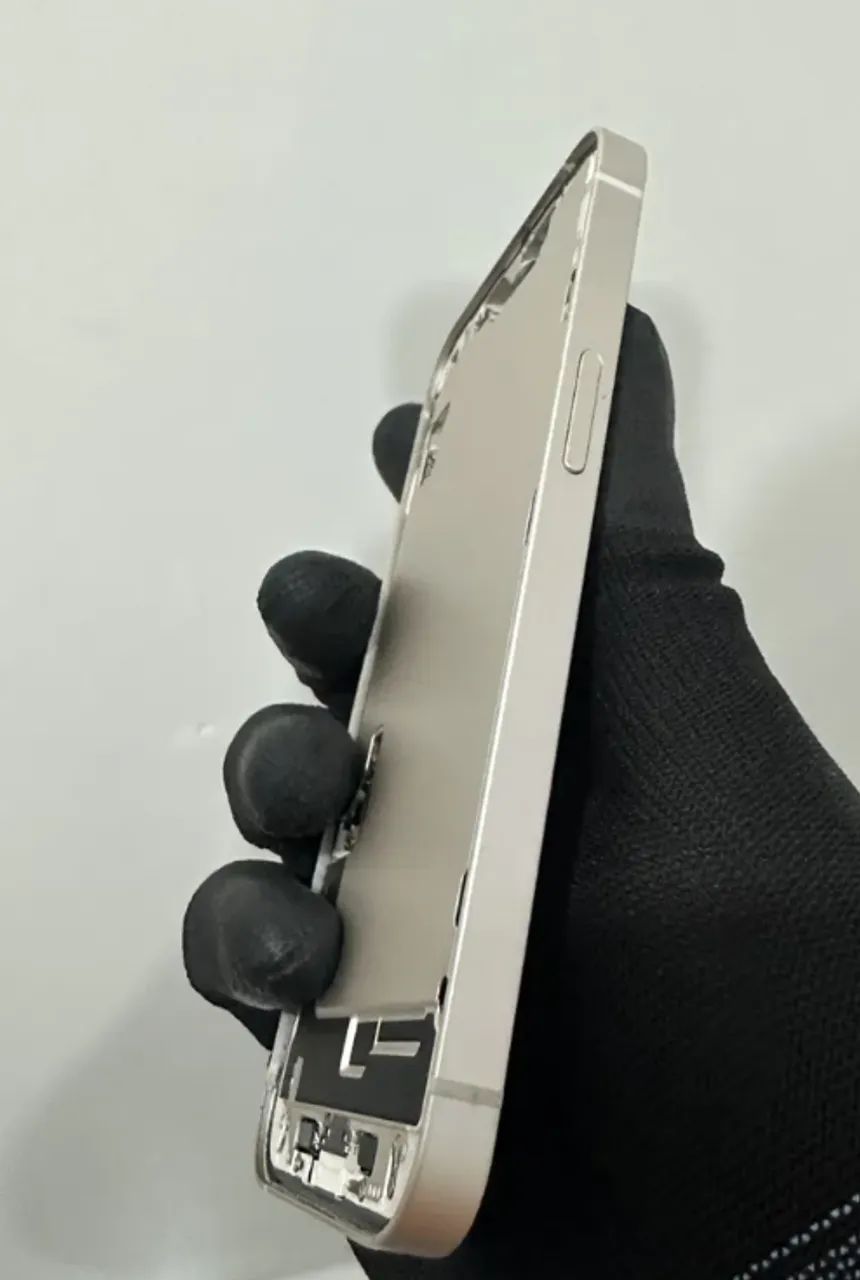 carcaça original iphone 14 usada