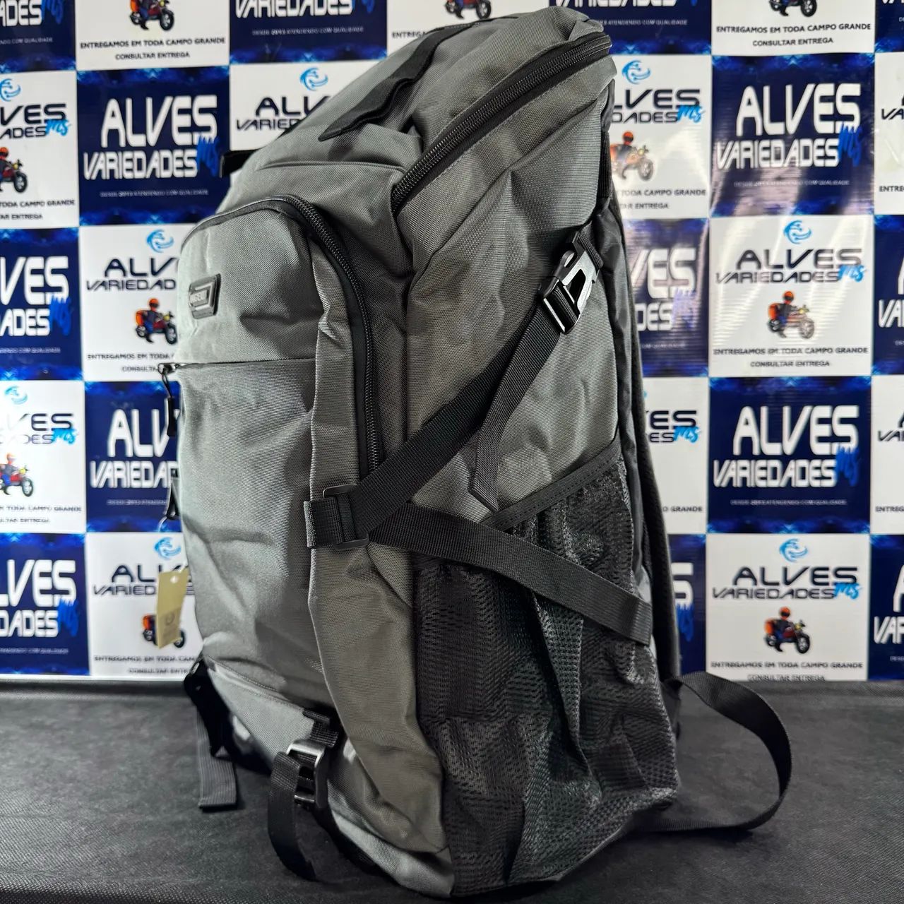 Mochila grande estilo camping com espaço para notebook  - Foto 4