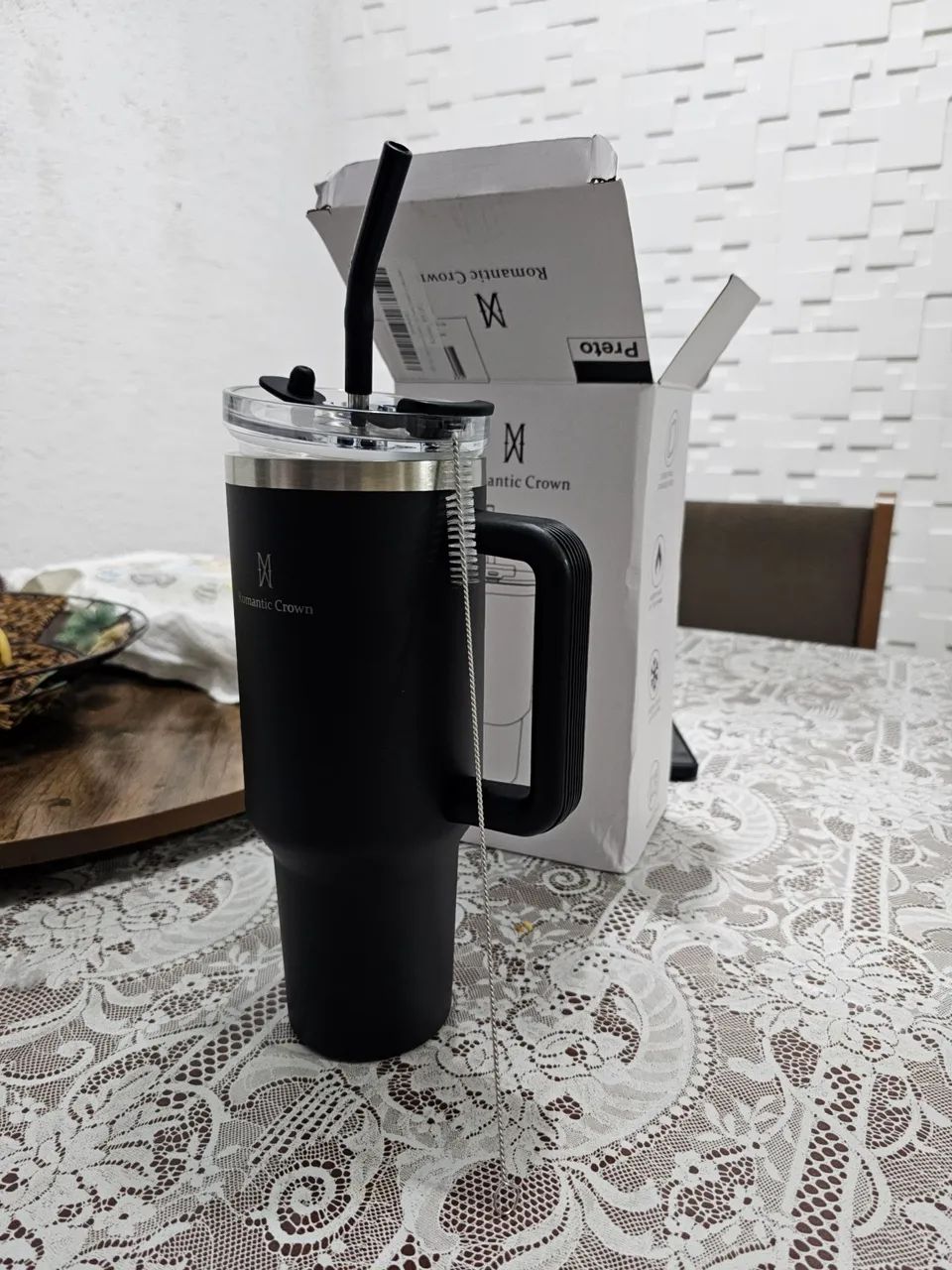 Copo Térmico Romantic Crown 887ml com Tampa e Canudo - Foto 3