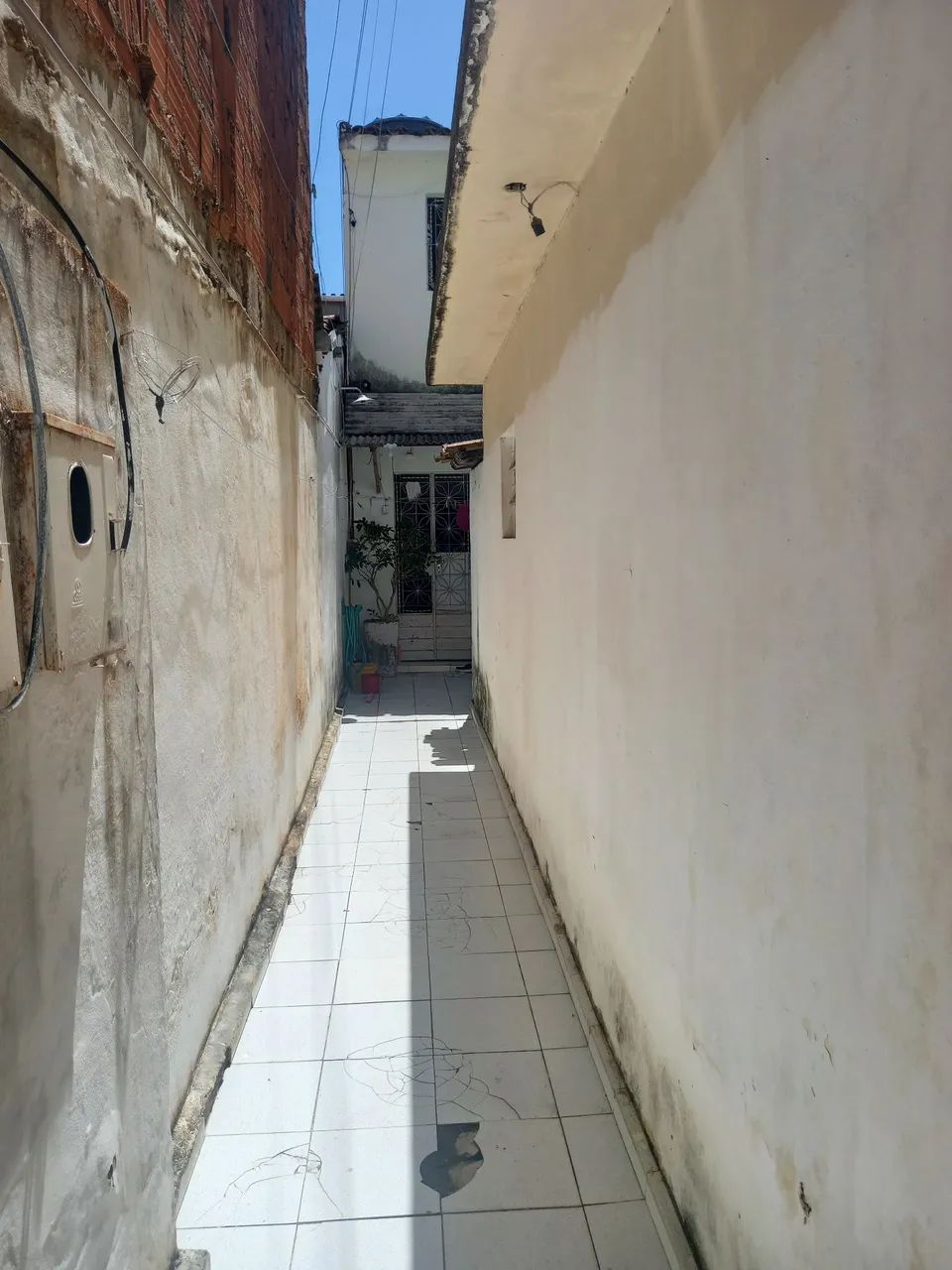Alugo um 1° andar (não o térreo)Conj. Peixoto-Jacintinho.. - Foto 2