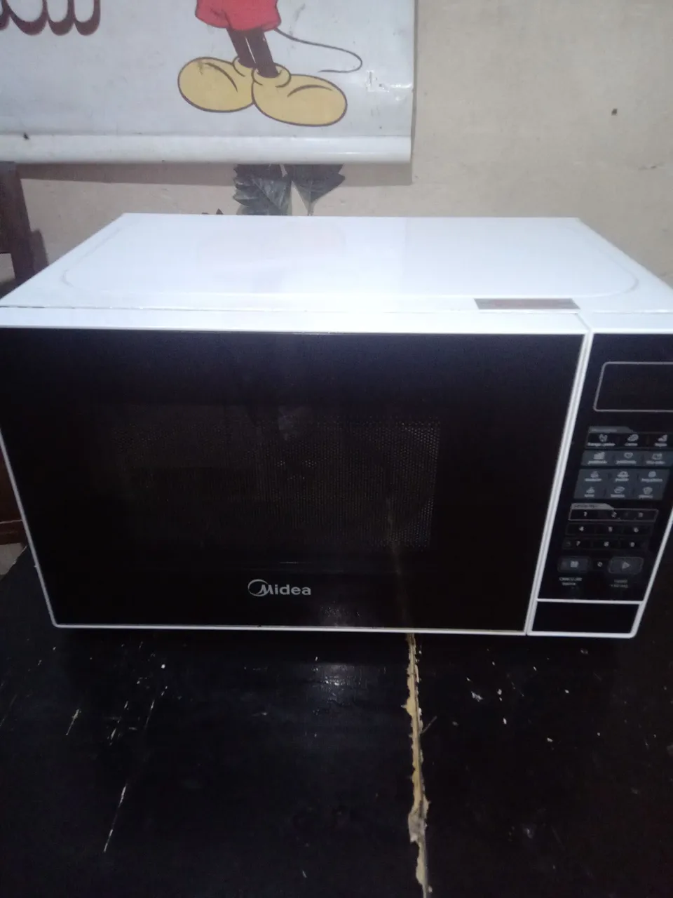 Micro-ondas Midea - Praticidade na sua cozinha