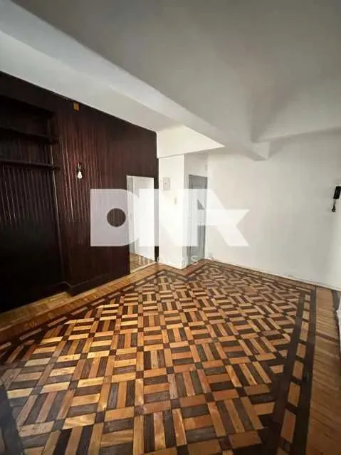 Apartamento : / Residencial / Copacabana